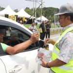 Penyerahan Projek Menaik Taraf Laluan 64 Jalan Benta - Jerantut - Maran Fasa 1 Segmen 7, Pahang