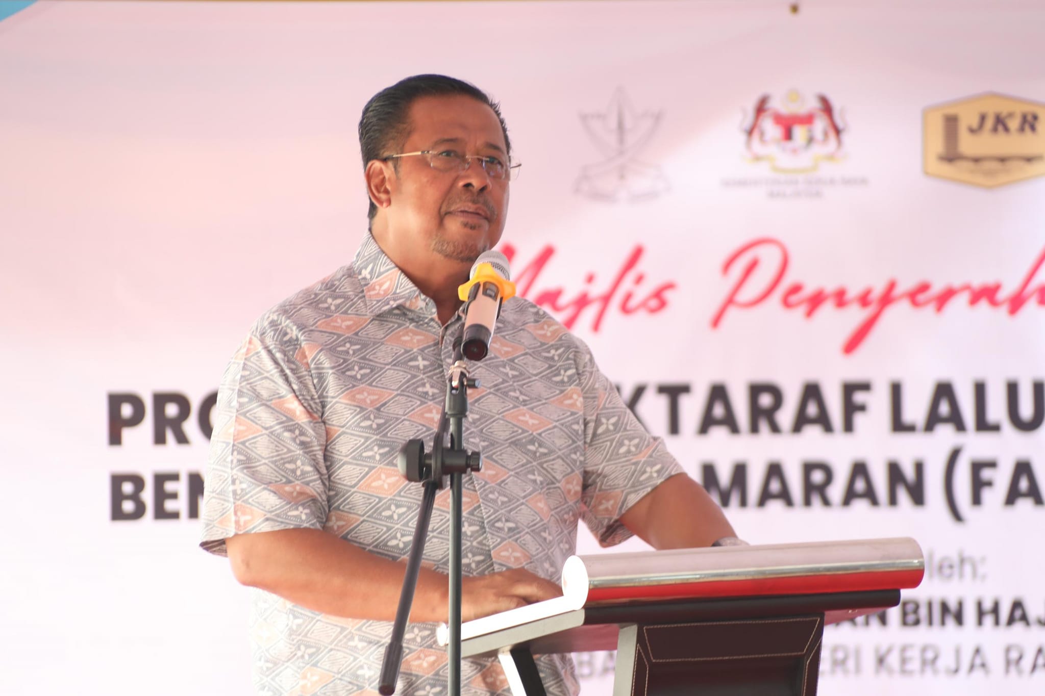 Penyerahan Projek Menaik Taraf Laluan 64 Jalan Benta - Jerantut - Maran Fasa 1 Segmen 7, Pahang