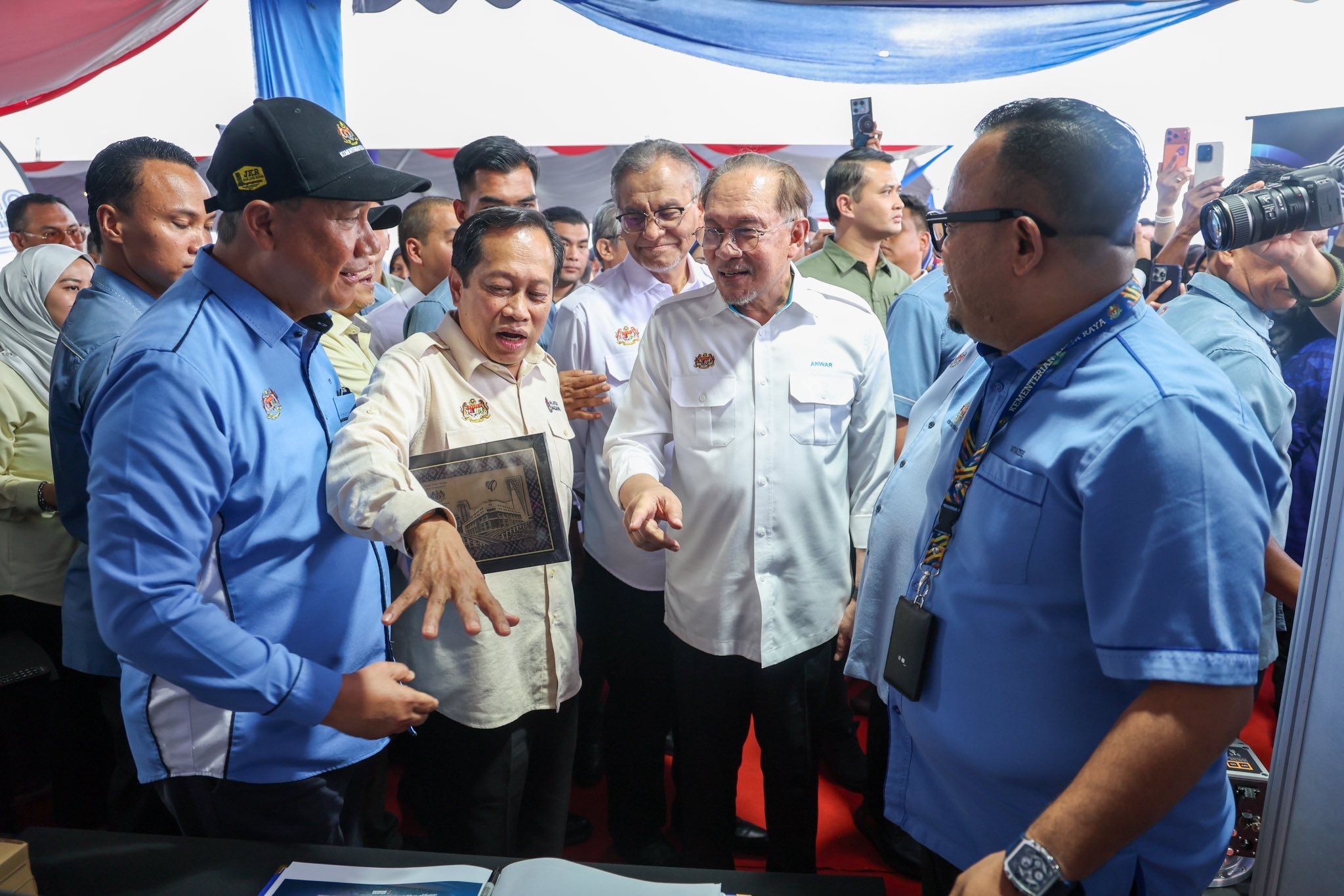 Majlis Pecah Tanah Bangunan Tambahan Hospital Pontian & Karnival Rakyat MADANI