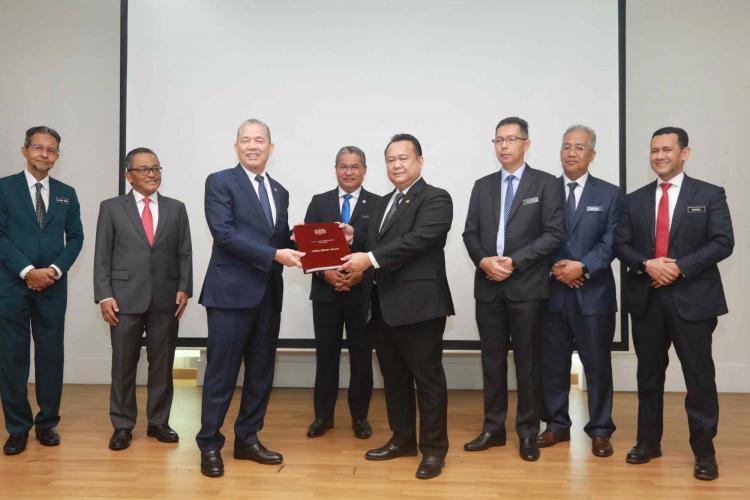 Majlis Serah Tugas Menteri Kerja Raya