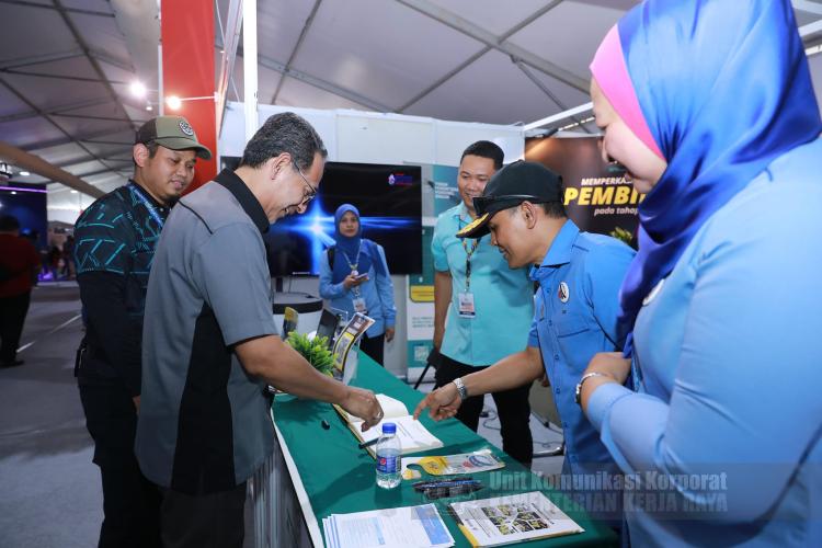 Program Madani Rakyat Sarawakku Sayang