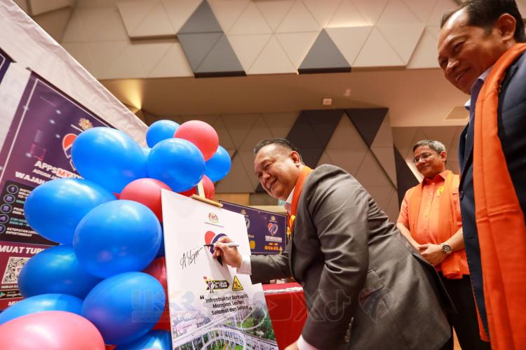 Pelancaran Aplikasi MyJalan 2.0